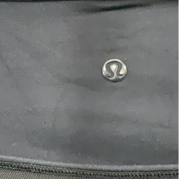 Lululemon Plank Tank Mesh size 14‎ - Picture 4 of 5